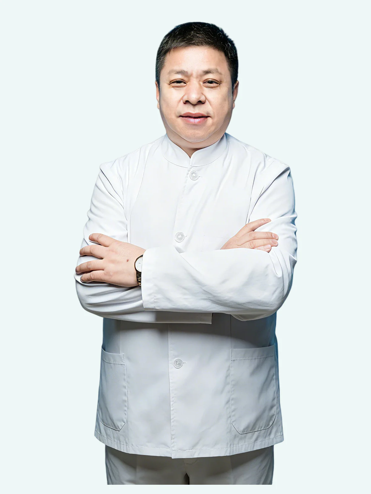秦风显医生形象照