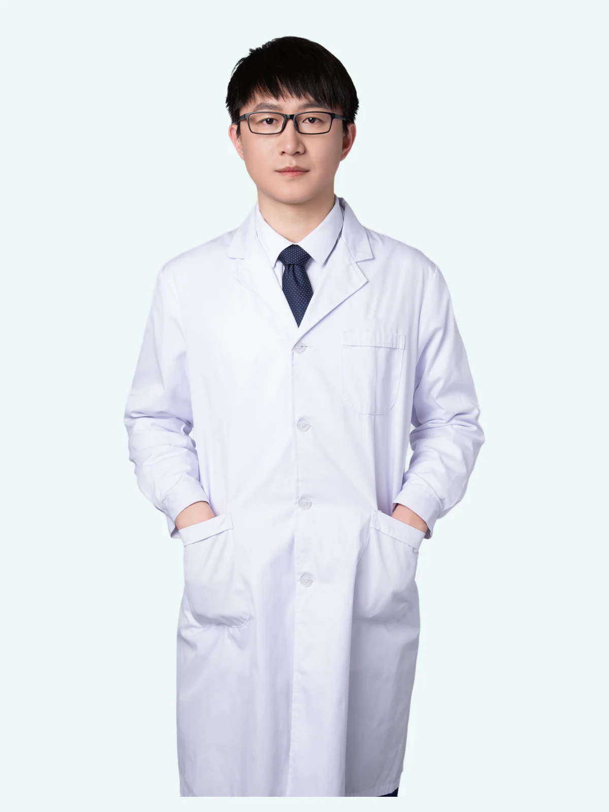 杨惠文医生形象照